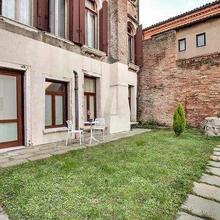 Cannaregio With Garden By Wonderful Italy * Venise